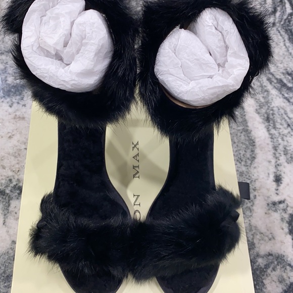 Rabbit fur winter heels - Picture 2 of 6